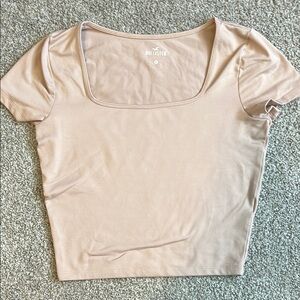 Hollister Women's Pink Square Crop